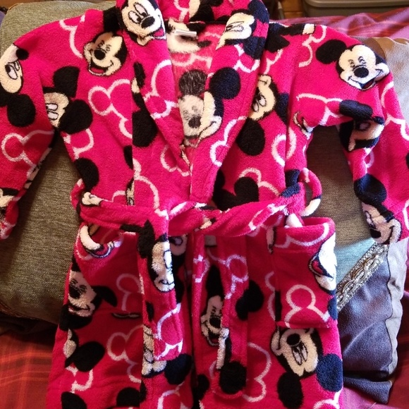 Mickey Robe - Picture 1 of 1